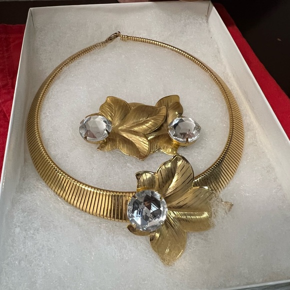 Necklace and Earrings - Picture 2 of 3